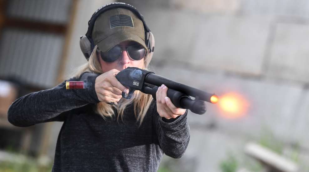 Best Youth Shotgun review Mossberg International SA-20 Youth